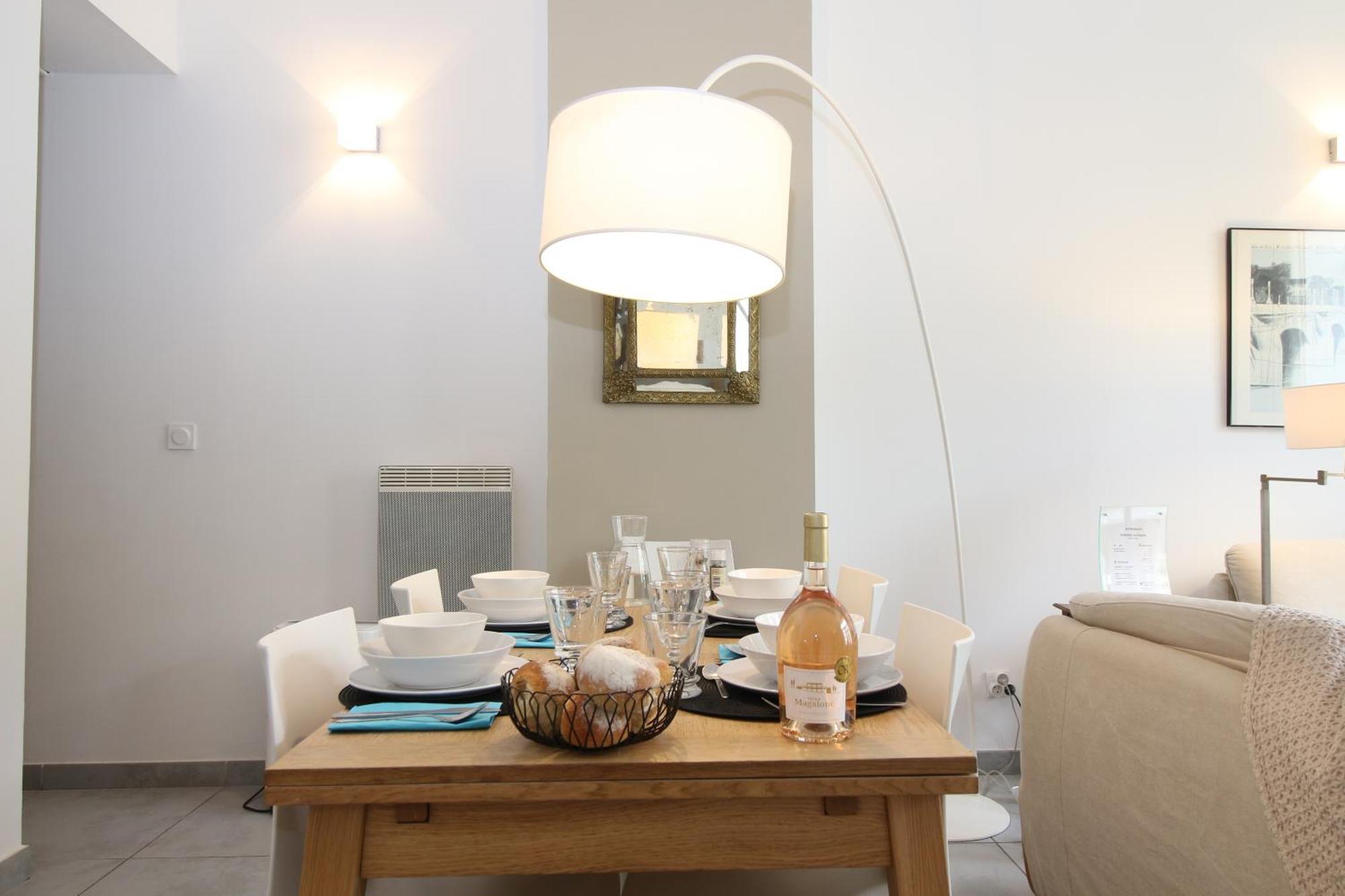 T3 Appartement Hypercentre Proche Commerce- Parking - 2 Chambres Wifi Gratuit Avignon Kültér fotó