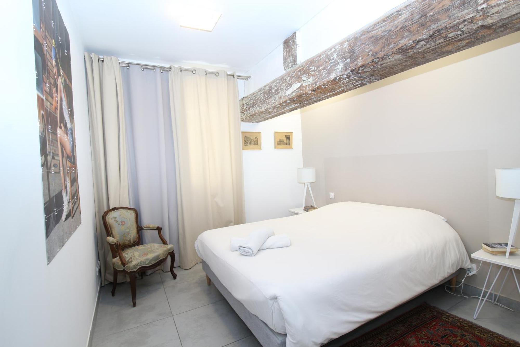 T3 Appartement Hypercentre Proche Commerce- Parking - 2 Chambres Wifi Gratuit Avignon Kültér fotó